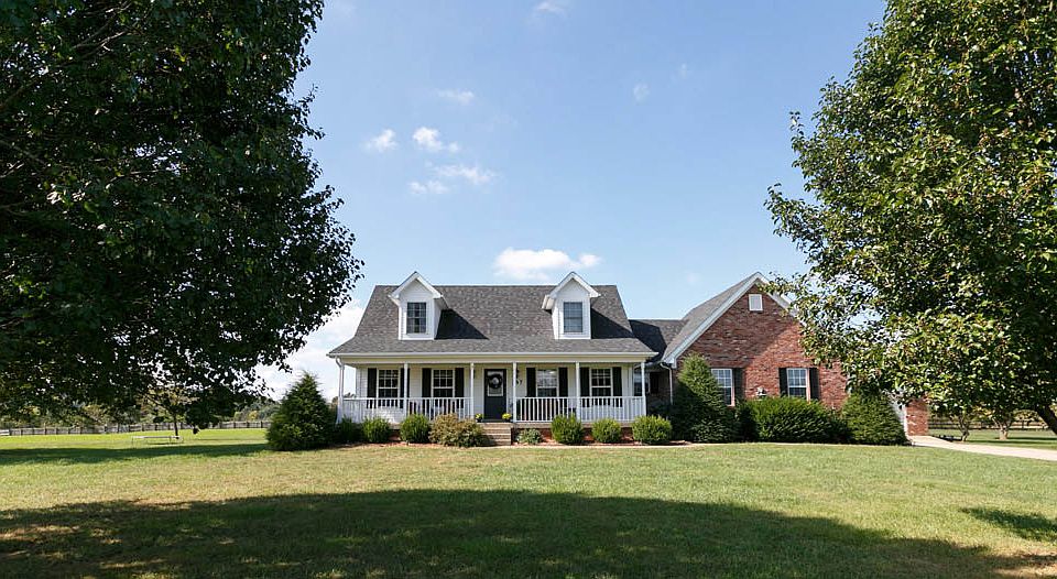 1st image of 367 Meadowland Trl