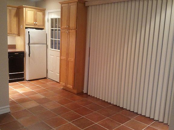 Tiled kitchen/dining