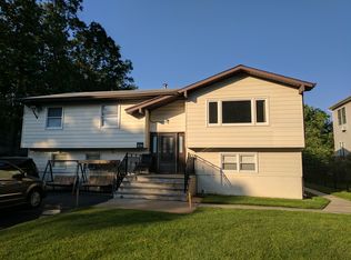 826 Woodland Dr, Lakewood, NJ