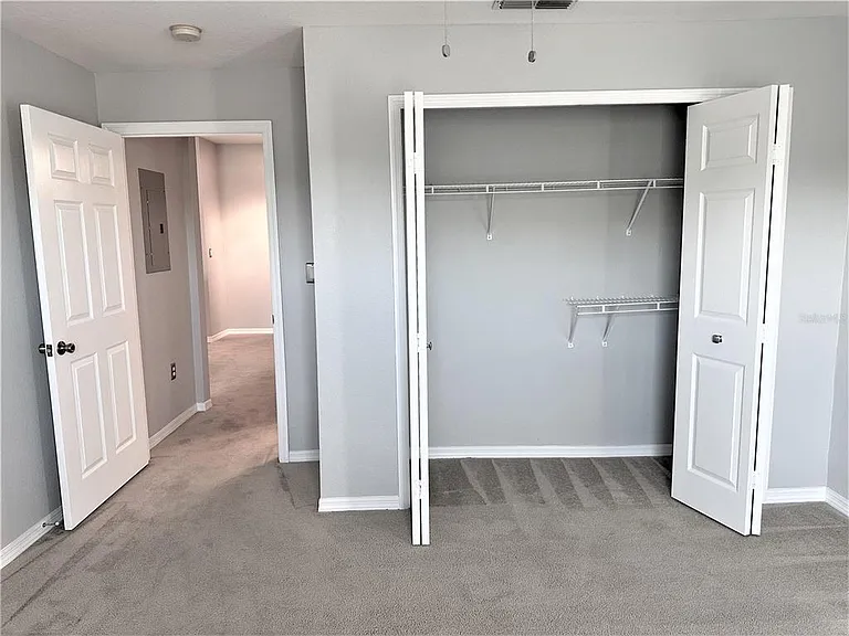 5475 Vineland Rd #8304 — Photo 27