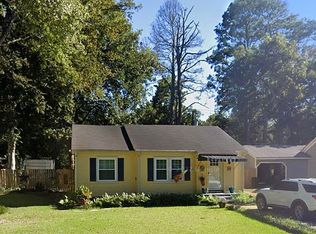 411 Cherokee Rd, Greenwood, MS 38930