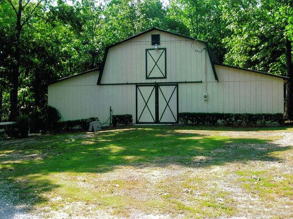 Gentleman's Barn