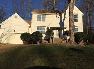 912 Colonial Ave, Williamsburg, VA