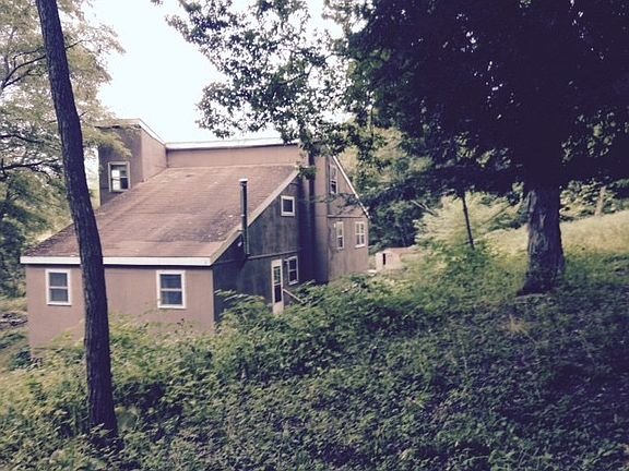 2nd image of 346 Murphy Rd