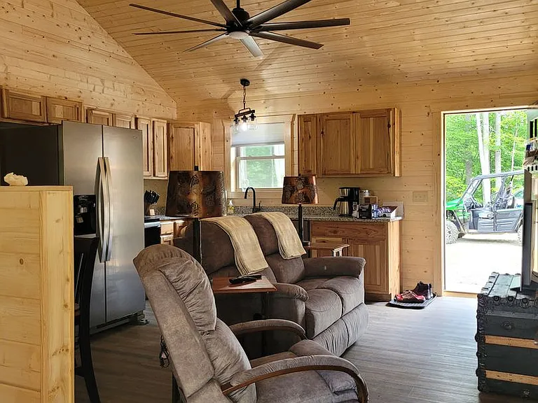 229 Oliver Ln — Photo 8