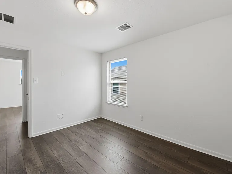 2518 Boxwood Park Ln — Photo 34