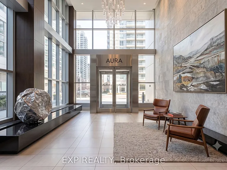 386 Yonge St #1516 — Photo 2