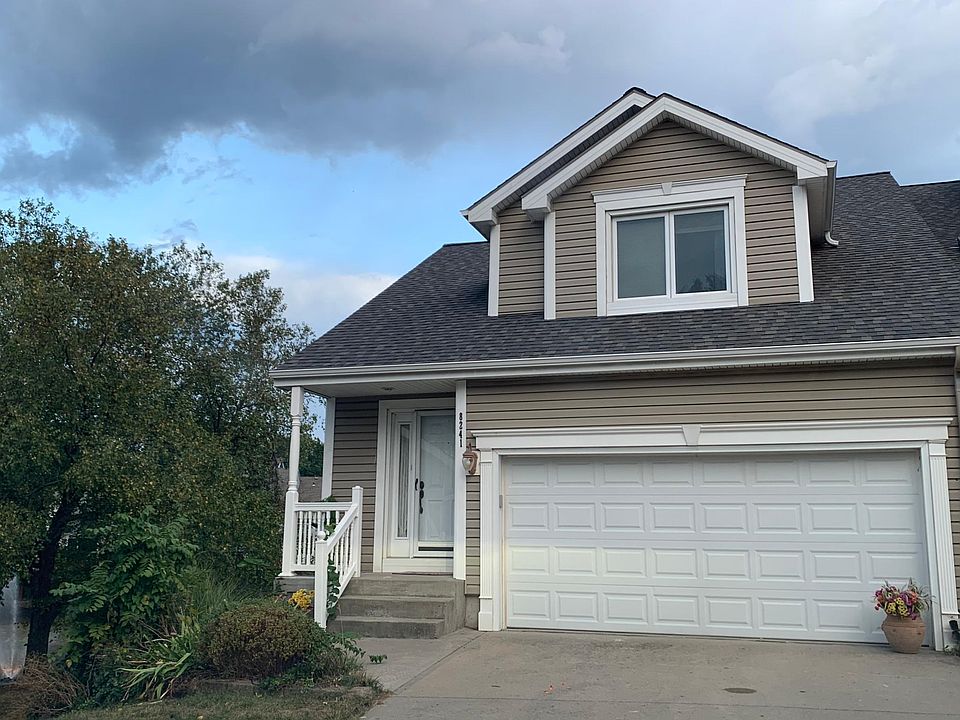 1st image of 8241 NW Barrybrooke Ct