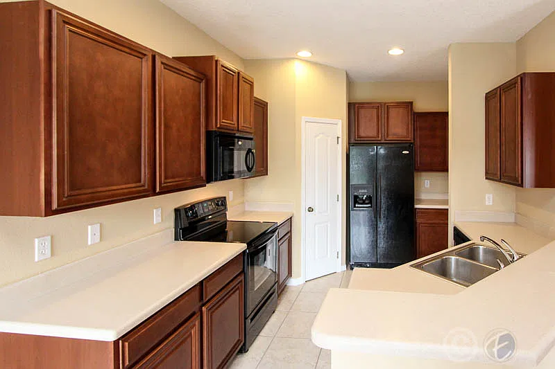 16515 Kingletridge Ave | FishHawk Ranch — Photo 3
