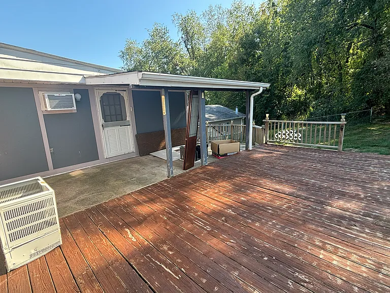 96 Moger Dr — Photo 20