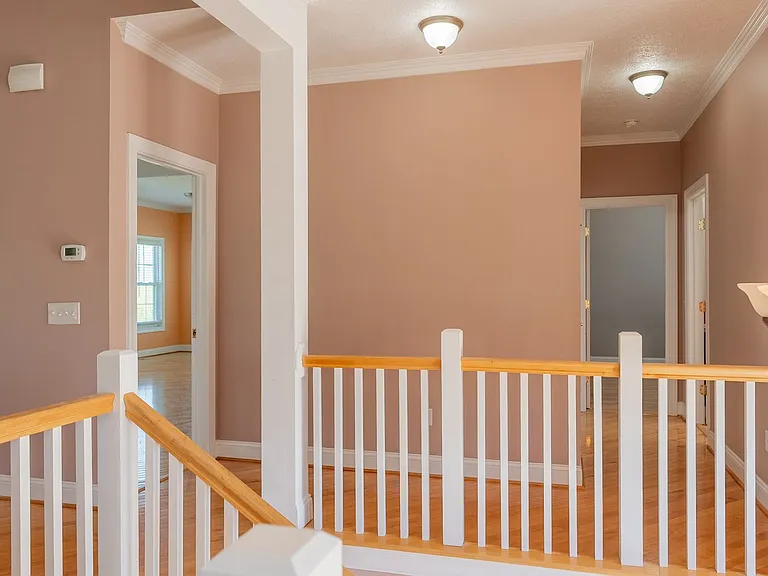 1701 Stratford View Dr — Photo 29