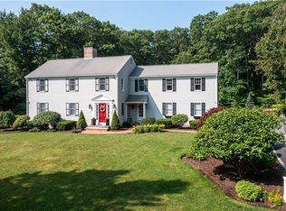 90 Watch Hl, East Greenwich, RI 02818