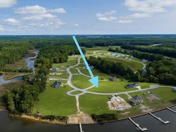 975+999 W Burton Farm Drive, Minnesott Beach, NC 28510