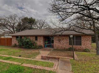 100 Live Oak Rd, Whitney, TX 76692