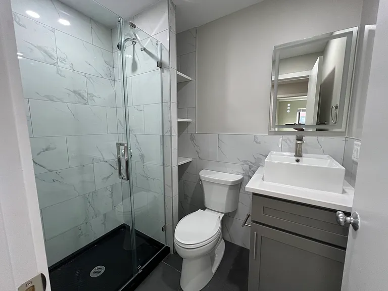 Deacon Court - 1661 Washington Street — Photo 216