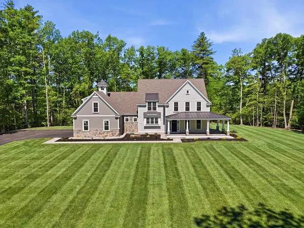 6 Deer Run, East Kingston, NH 03827