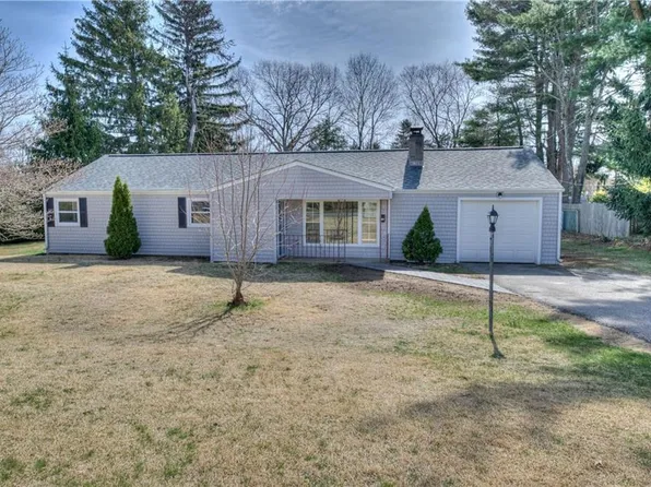 140 Phillips Rd, East Greenwich, RI 02818