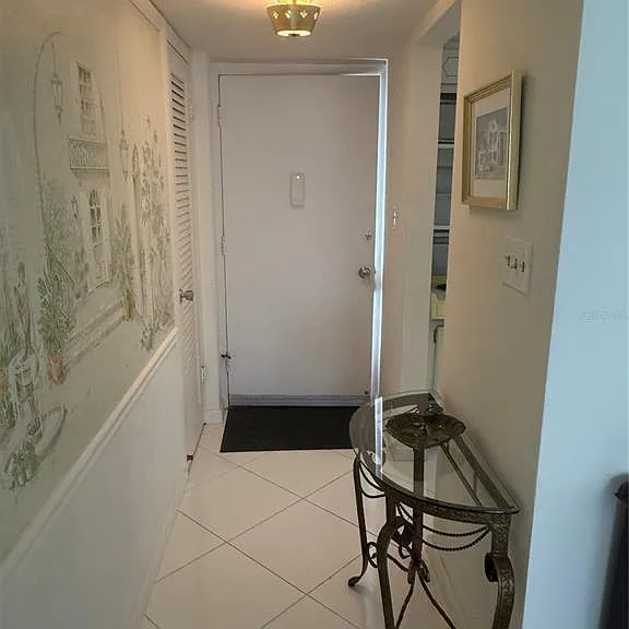 775 John Ringling Blvd #33 — Photo 4