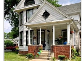 731 W Monroe St #1, Springfield, IL 62704