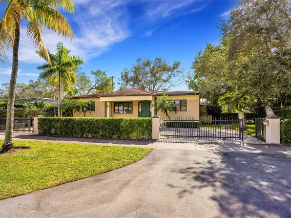 1170 S Alhambra Cir, Coral Gables, FL 33146
