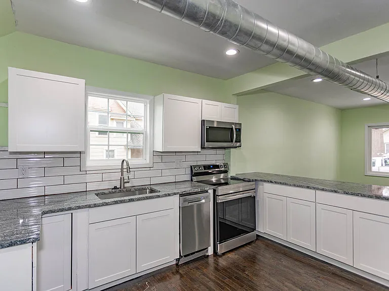 311 Pottawatomie St — Photo 30
