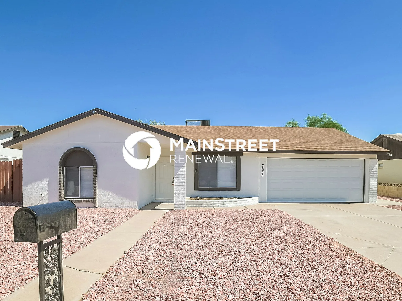 7635 W Heatherbrae Drive — Photo 1