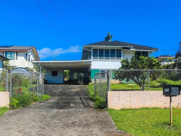 1720 Nakula St, Wahiawa, HI 96786