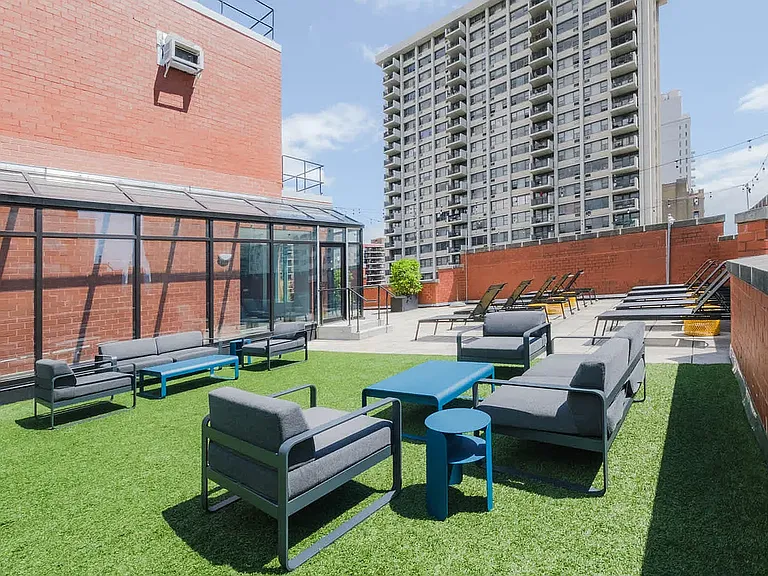 750 Columbus Ave #2F — Photo 40