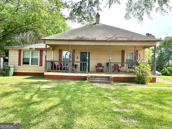 3002 24th Ave, Valley, AL 36854