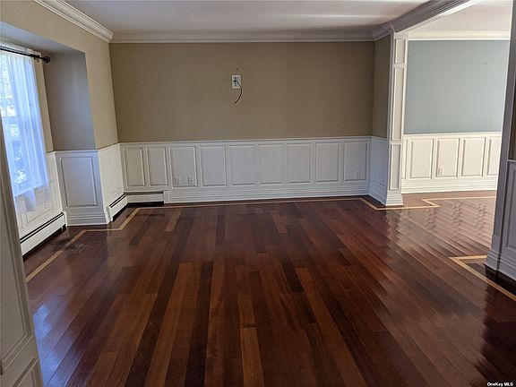 5th image of 44 Canterbury Ct