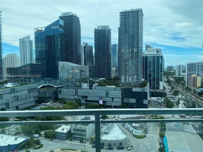 92 SW 3rd St APT 1403, Miami, FL, 33130