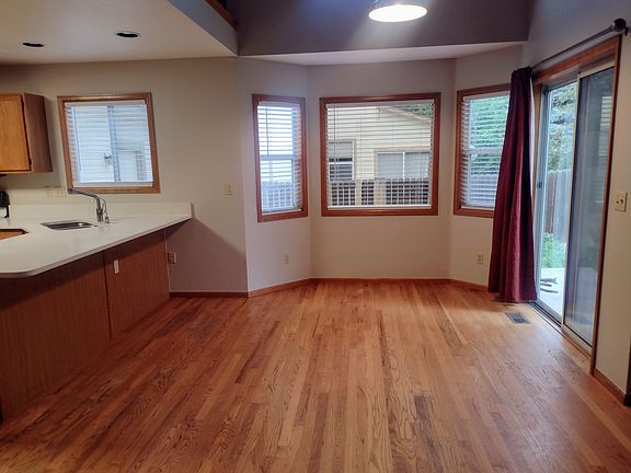 Eating area off kitchen/family room