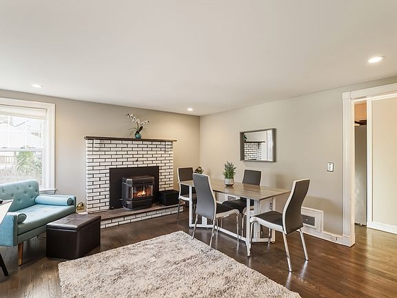 2nd image of 219 Prospect St