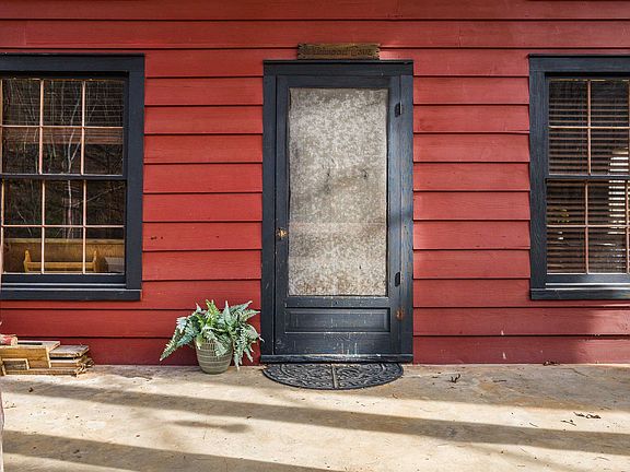 29th image of this home