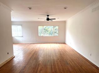 328 S Doheny Dr APT B, Beverly Hills, CA 90211