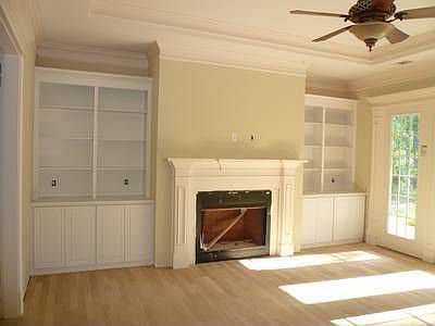 3rd image of 88 Crestwood Dr