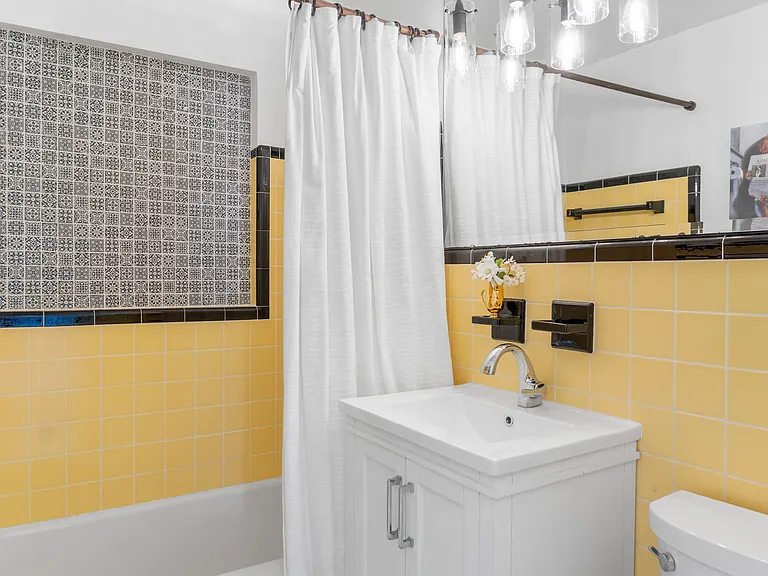 594 Bougainvillea Ln — Photo 29