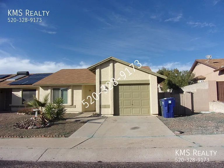 9961 E Skyward Way — Photo 1