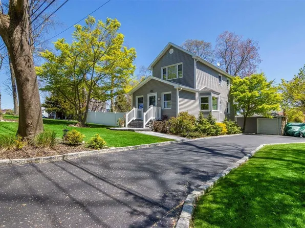 11 Islip Drive, Sound Beach, NY 11789