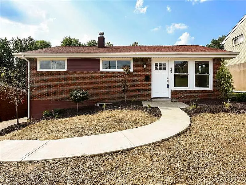 549 Lindsay Rd photo 1