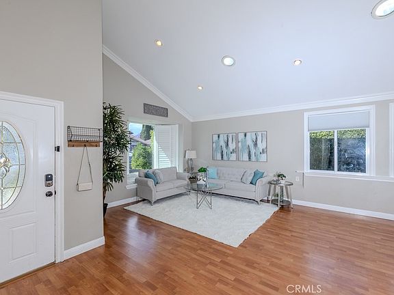 5th image of 14872 Braeburn Rd