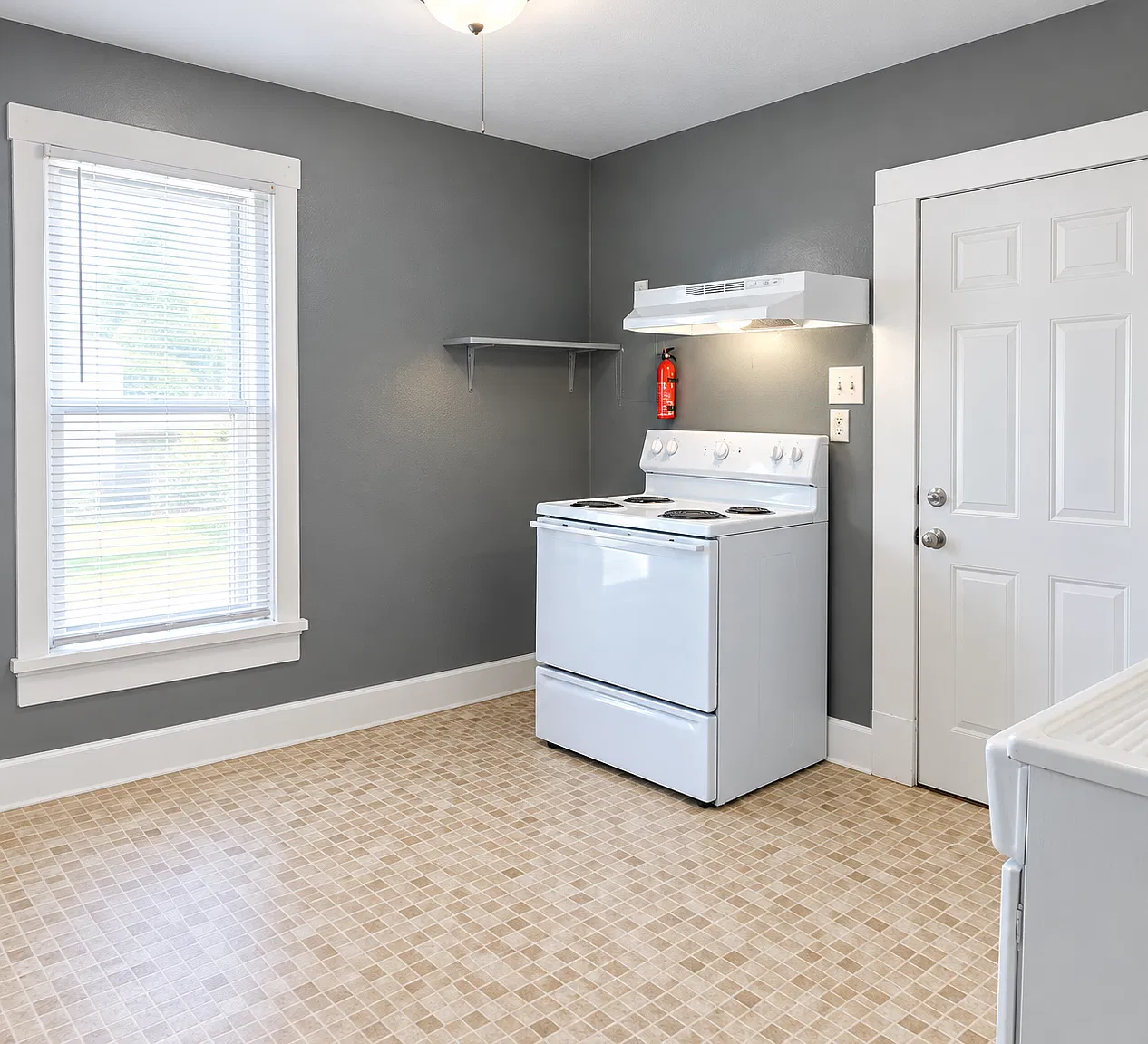 2 bed, 775 sqft, $700 — Photo 3