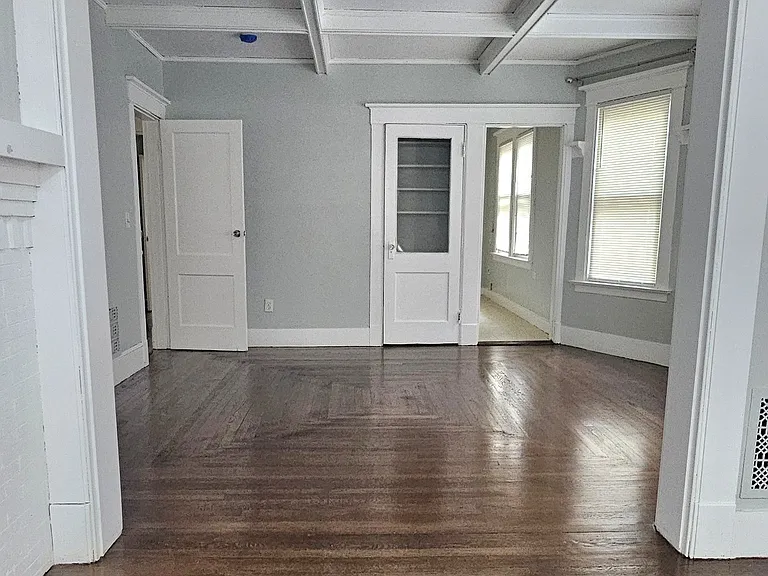 379 Norton St #B — Photo 6