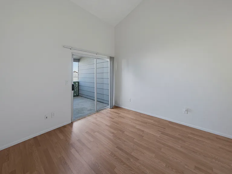 21421 Juan Ave #6 — Photo 9