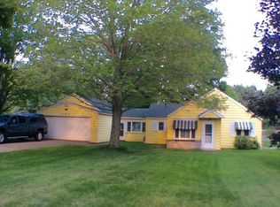 1488 Horton Rd, Muskegon, MI 49445