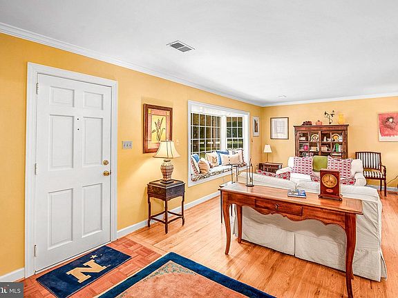 2nd image of 4794 Sailors Ln