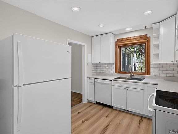 4th image of 1219 Jasmine Street
