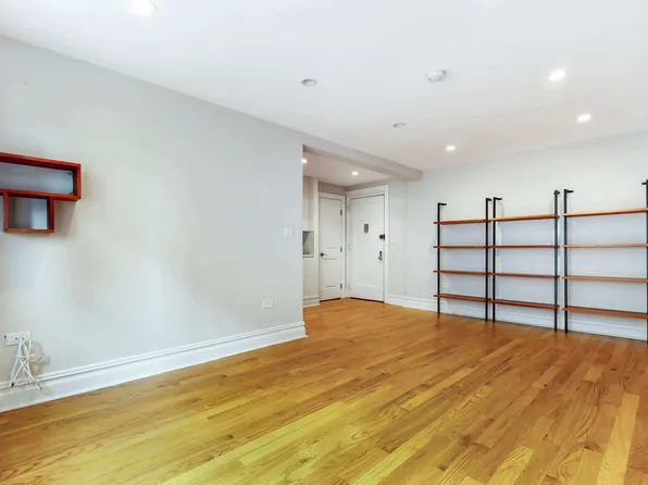 69 Bennett Avenue 501 image 3 of 9