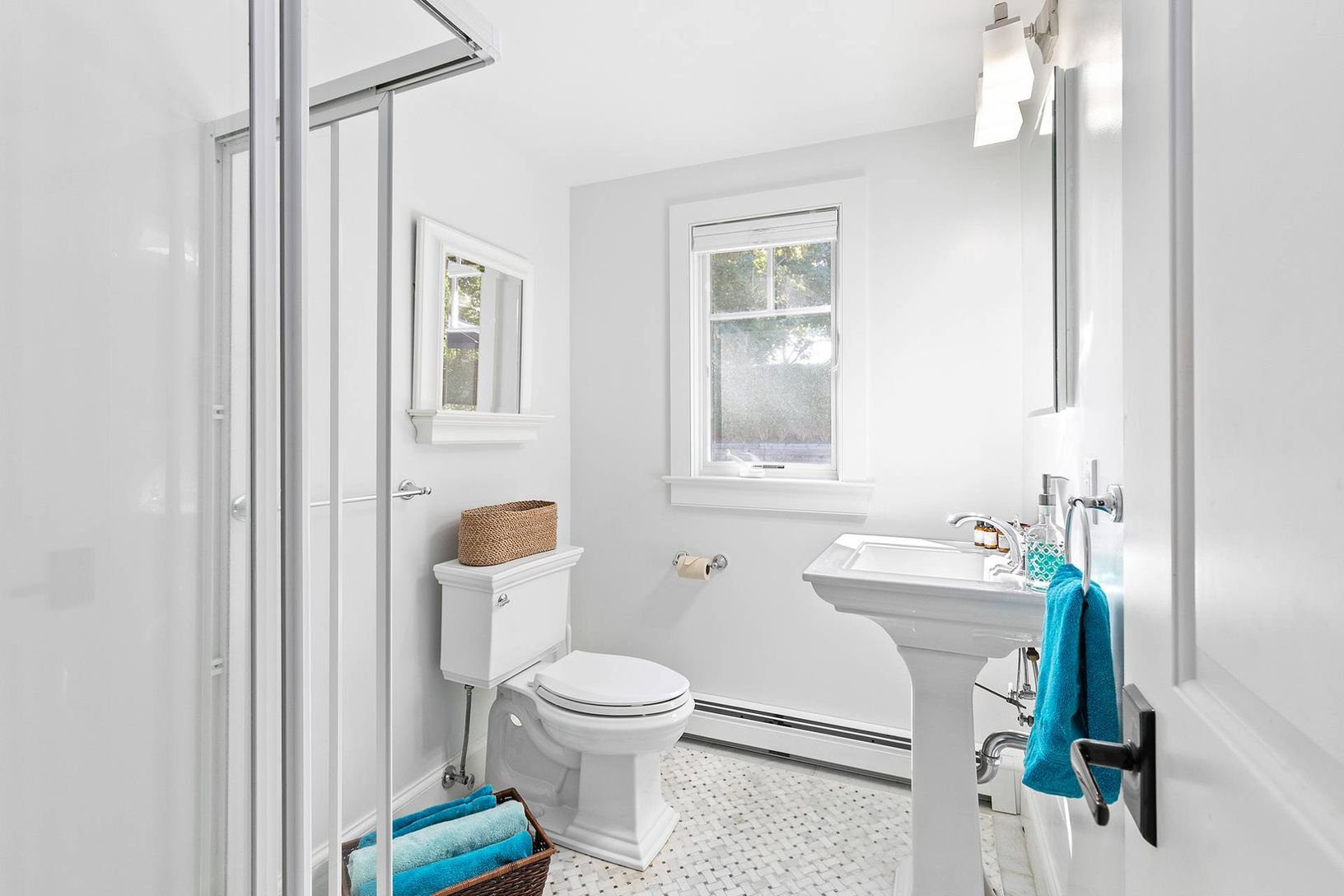  Upstairs Guest Bathroom