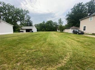 Powers Powers St, Westland, MI 48186